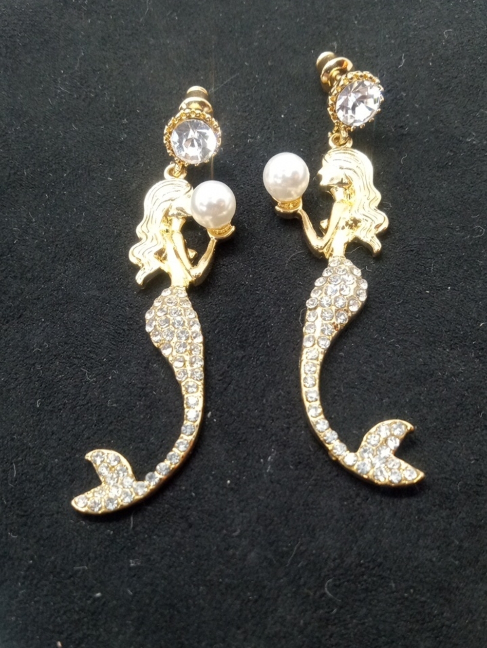 BEDAZZLED MERMAID EARRINGS - Picture 4 of 5